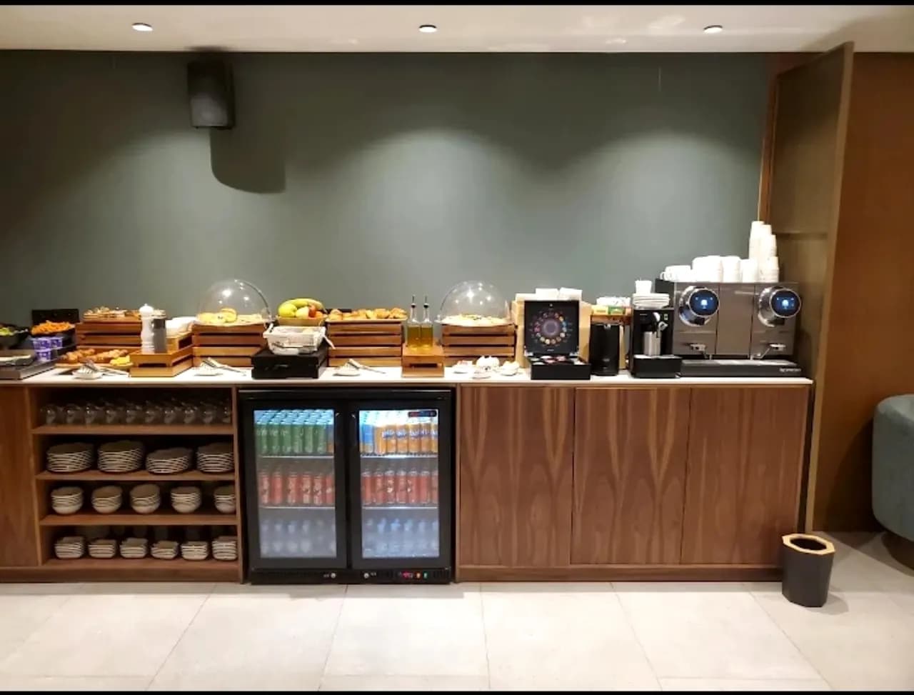Buffet counter inside the Agadir VIP lounge